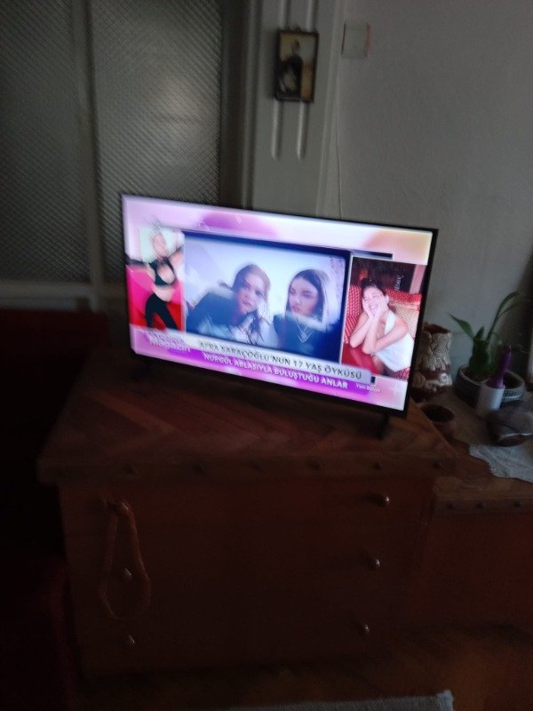 Grundig 32 GKH 6000 32” 82 Ekran Uydu Alıcılı HD Ready LED TV