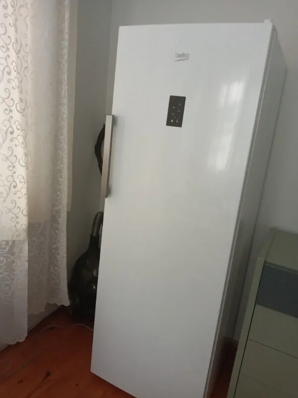 Beko 7071 Nfb Çekmeceli Derin Dondurucu Beyaz Renk 75 cm Derinlik 170.5 cm Yükseklik