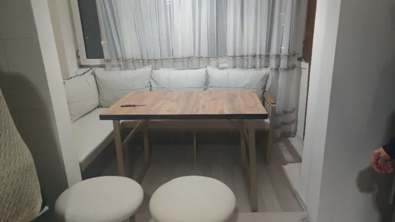 Monisa (Masa ve Puflu) Köşe Takımı Bej-Kahve (Balkon-Bahçe-Mutfak)